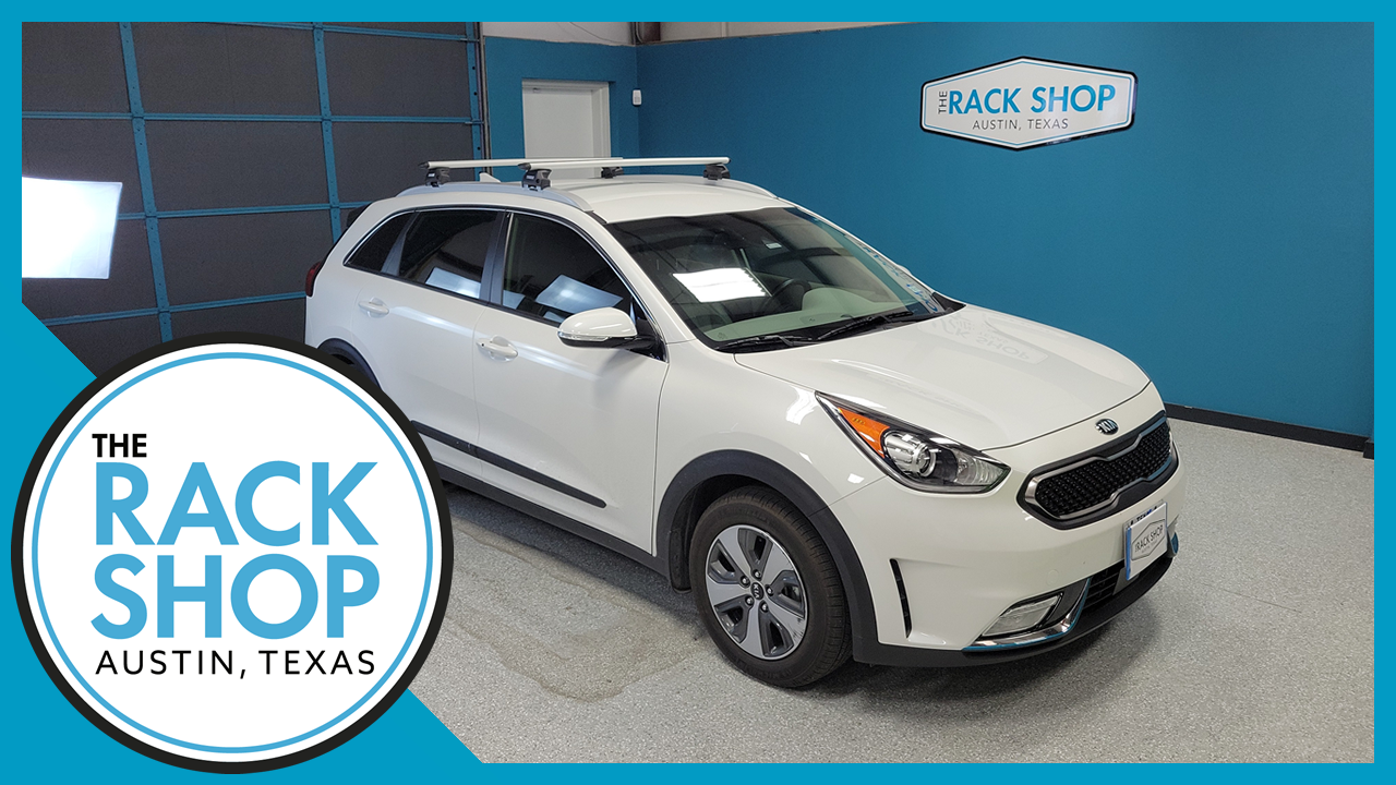 2017-2022 Kia Niro (w/flush rails) Thule Crossbar Complete Roof Rack