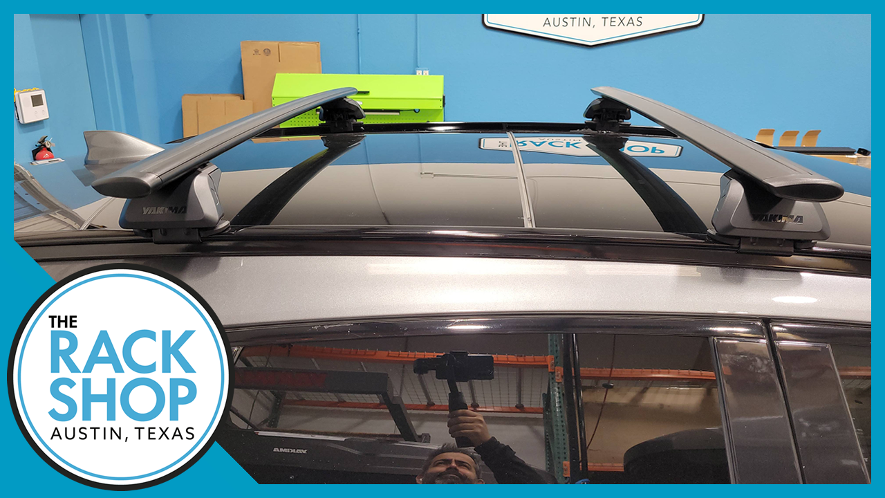 2019-2024 Infiniti QX50 (w/flush rails) Yakima Crossbar Complete Roof Rack