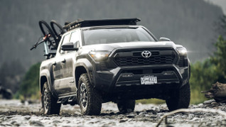 2005-2023 Toyota Tacoma Double Cab Thule Caprock Platform Complete Roof Rack