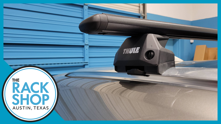 2016-2022 Lexus RX (w/flush rails) Thule Crossbar Complete Roof Rack