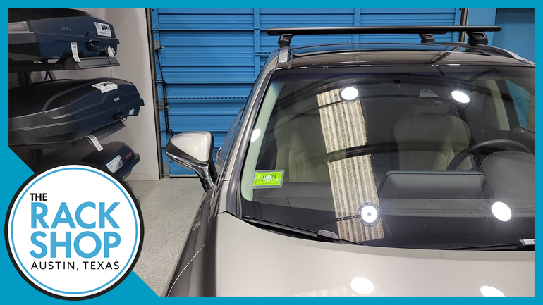 2016-2022 Lexus RX (w/flush rails) Thule Crossbar Complete Roof Rack