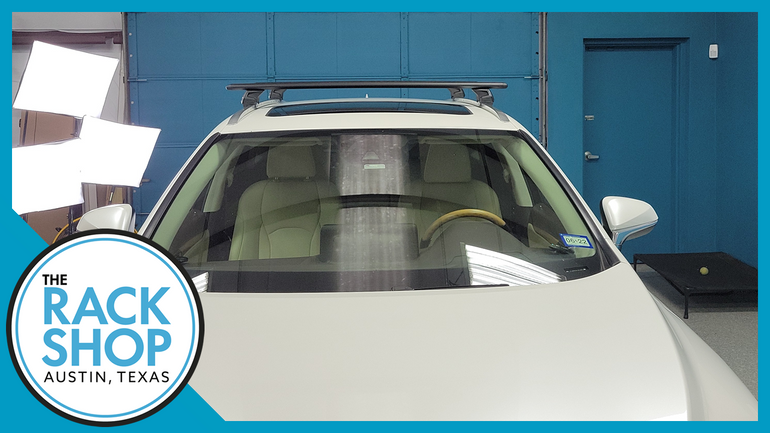 2018-2022 Lexus RX L (w/flush rails) Thule Crossbar Complete Roof Rack