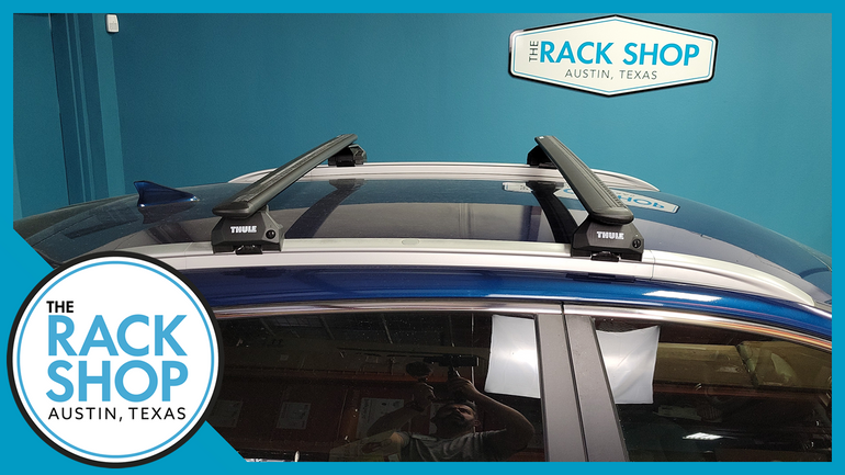 2017-2022 Kia Niro (w/flush rails) | Thule Crossbar Complete Roof Rack