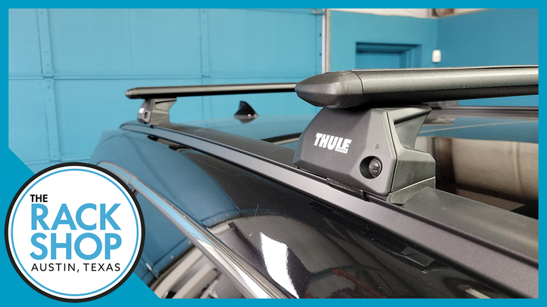2013-2018 Hyundai Santa Fe (w/flush rails) Thule Crossbar Complete Roof Rack