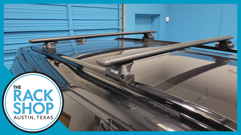 2017-2025 Land Rover Discovery (w/flush rails) Thule Crossbar Complete Roof Rack