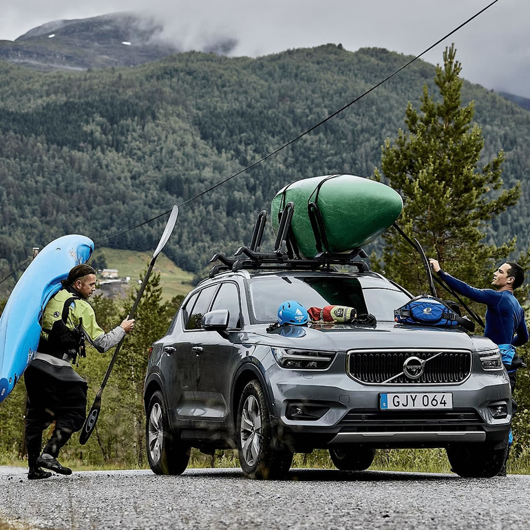 Thule Hull-A-Port XTR | Folding J-Style Kayak Mount Thule Hull-A-Port XTR | Folding J-Style Kayak Mount