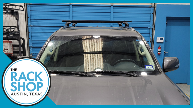2010-2023 Lexus GX460 (w/flush rails) | Yakima Crossbar Complete Roof Rack