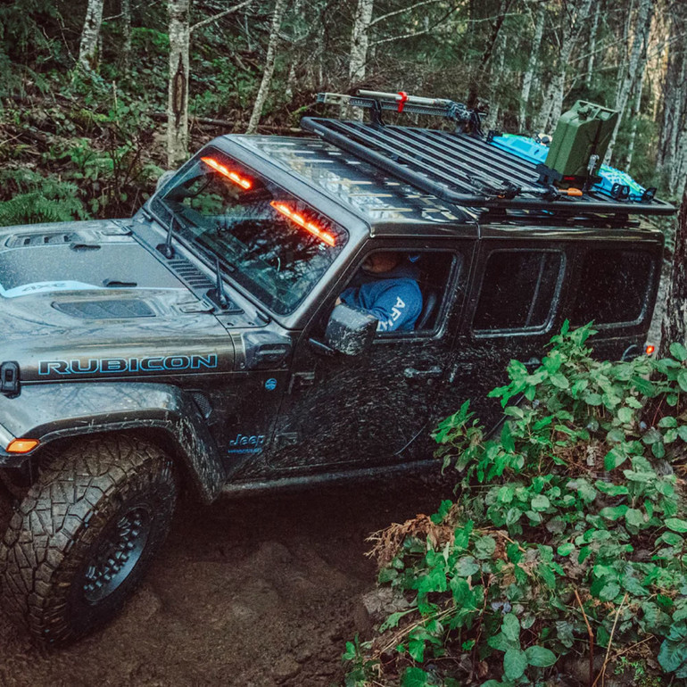 Yakima RibCage JL 4DR | Rooftop Tracks with Internal Supports