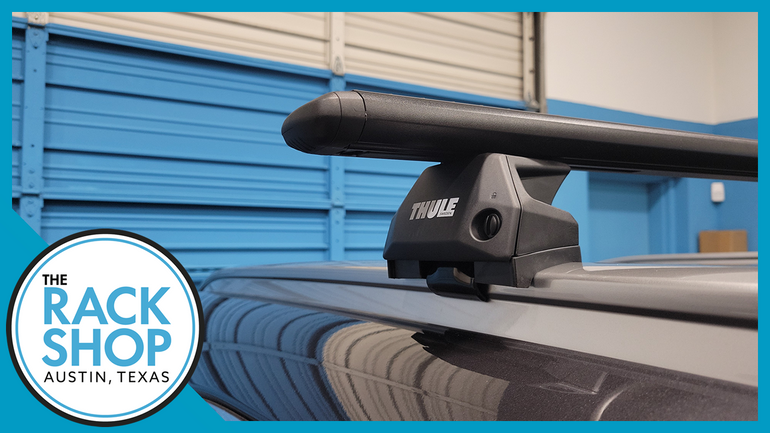 2021-2025 Kia Sorento (w/flush rails)  Thule Crossbar Complete Roof Rack