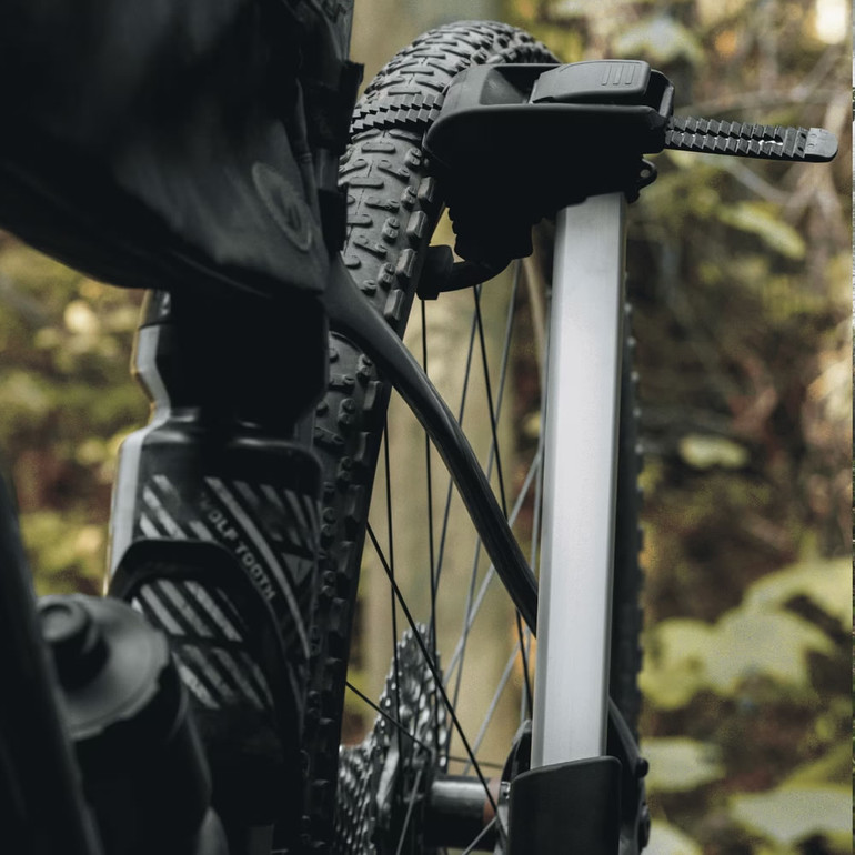 Thule Epos Hitch Mount Bike Rack | SELECT RACK BIKE QTY