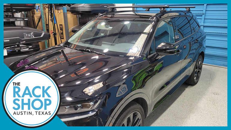 2021-2025 Kia Sorento (w/flush rails) Thule Crossbar Complete Roof Rack