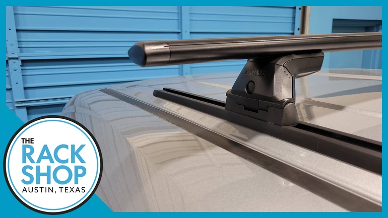 2021-2024 Toyota Sienna (w/bare roof) Custom Yakima Crossbar Complete Roof Rack