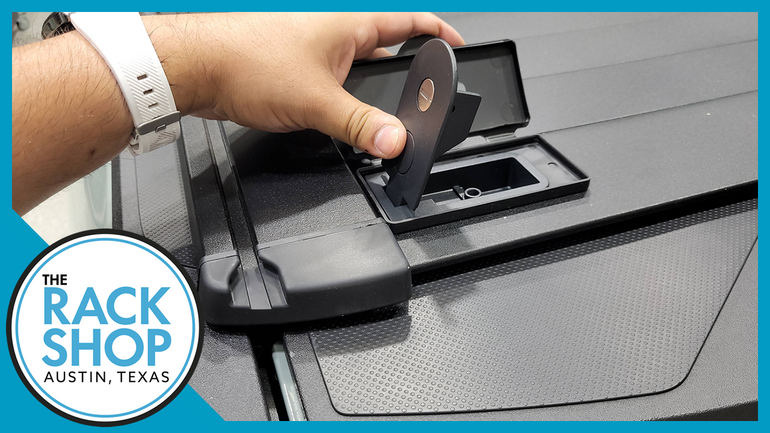 2022-2024 Toyota Tundra - 5'7" Bed | RetraxPRO XR Aluminum Bed Cover