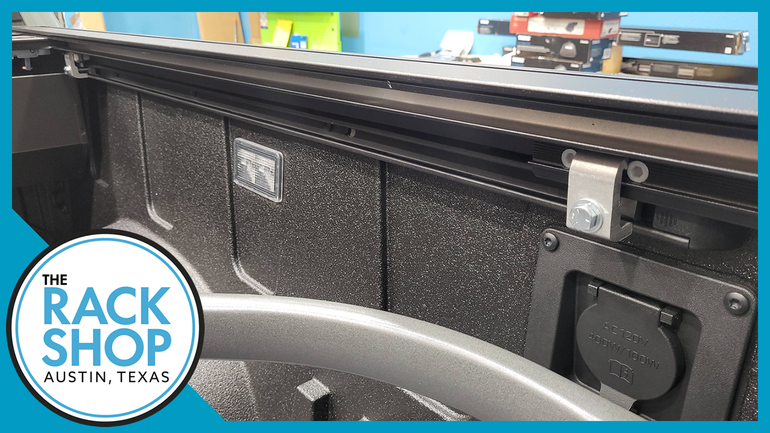 2022-2024 Toyota Tundra - 5'7" Bed | RetraxPRO XR Aluminum Bed Cover