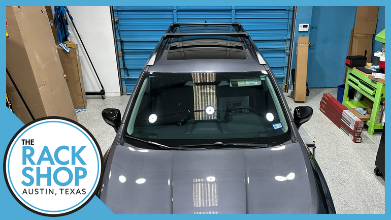 2019-2025 Subaru Ascent (w/raised rails) Thule EDGE Crossbar Complete Roof Rack