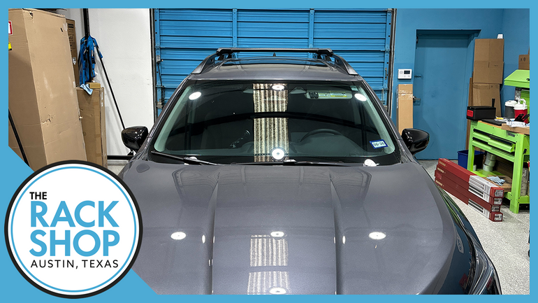 2019-2025 Subaru Ascent (w/raised rails) Thule EDGE Crossbar Complete Roof Rack