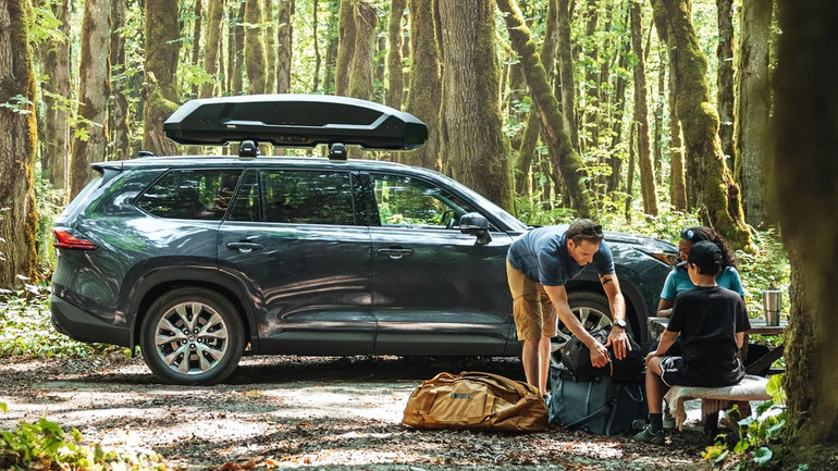 Thule Force 3 Rooftop Cargo Box | Black Matte