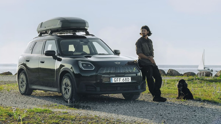 Thule Force 3 Rooftop Cargo Box | Black Matte