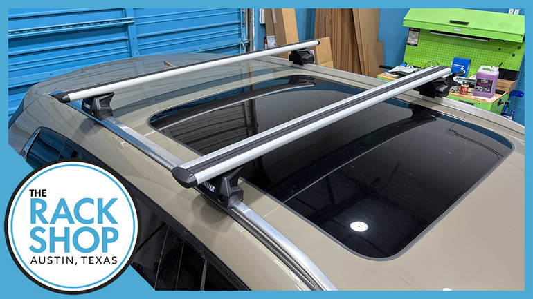 2018-2025 Volvo XC40 (w/flush rails) Thule Crossbar Complete Roof Rack