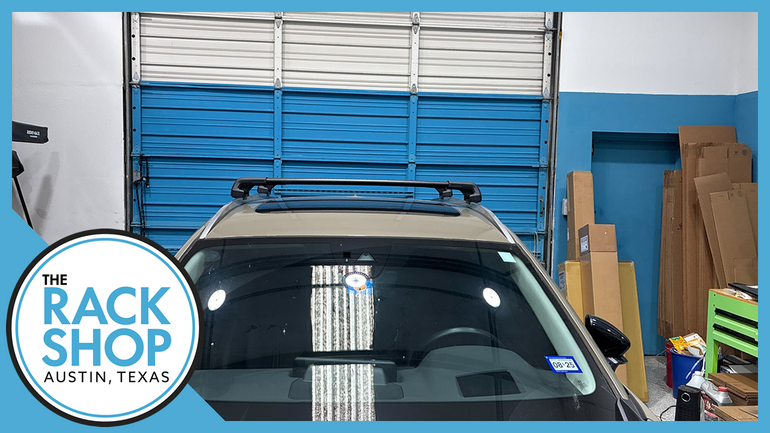 2018-2025 Volvo XC40 (w/flush rails) Thule EDGE Crossbar Complete Roof Rack