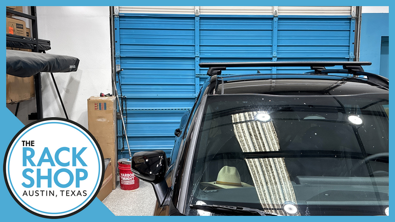 2023-2025 Kia Sportage (w/raised rails) Thule Crossbar Complete Roof Rack