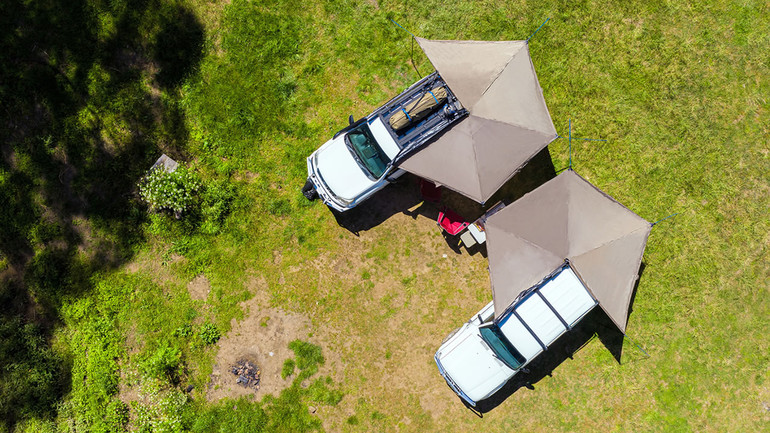 Rhino-Rack Batwing Awning with Stow iT | Left/Driver