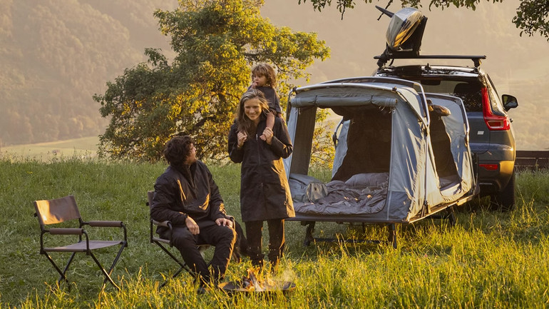 Thule Outset | 2-3 Person Hitch-Mounted Tent | Dark Slate