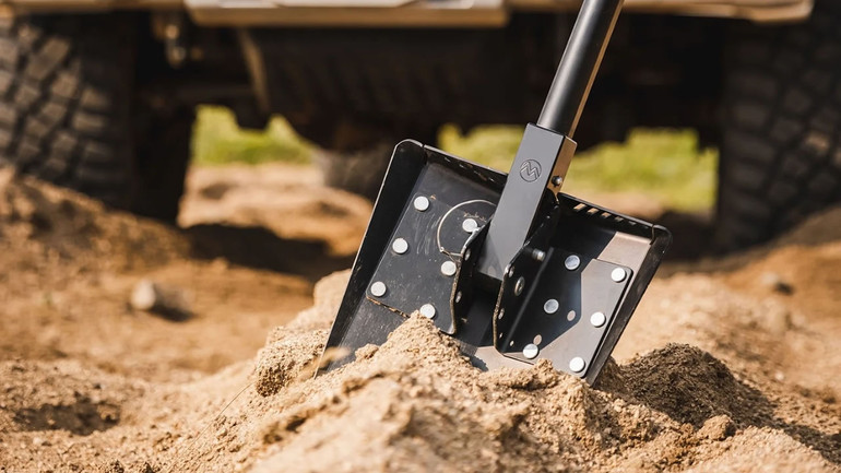 DMOS Delta Pro Shovel | Blackout