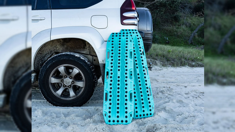 Maxtrax XTREME Recovery Boards | Turquoise | Set of 2