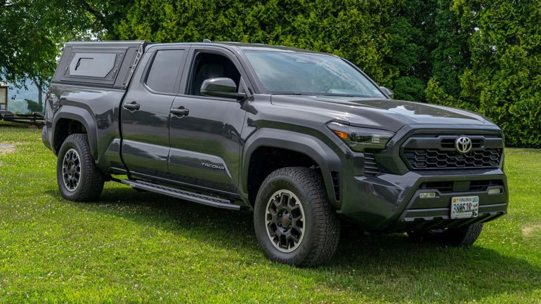 2024-Current Toyota Tacoma w/6FT Bed Alu-Cab Contour Truck Cap | SELECT WINDOWS