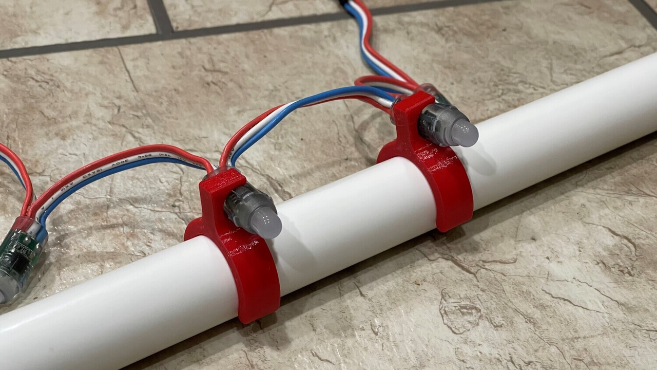 STL File - 25mm PVC Perpendicular Pixel Pipe Clip