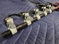 Perpendicular Pixel Pipe Clip