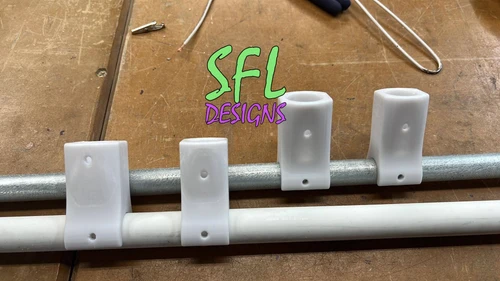 STL File - 1/2" PVC to 1/2" PVC Perpendicular Pipe Mount