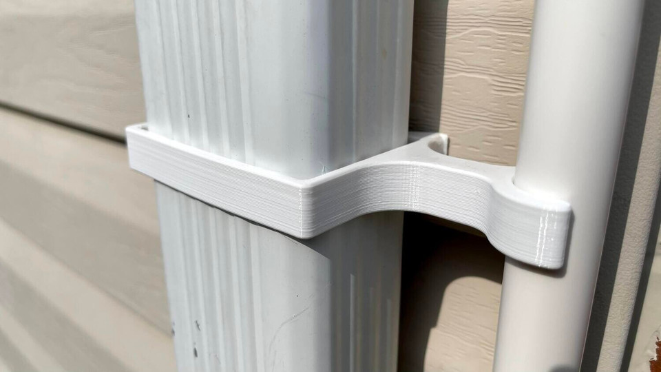 Downspout Mount