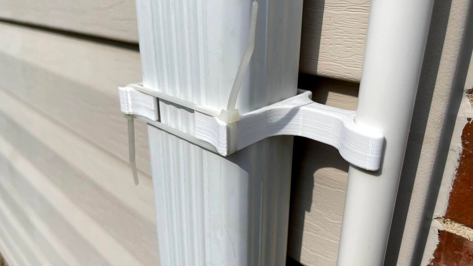 Downspout Mount