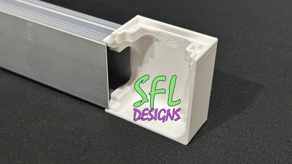 Puck Track Angled Corner Bracket