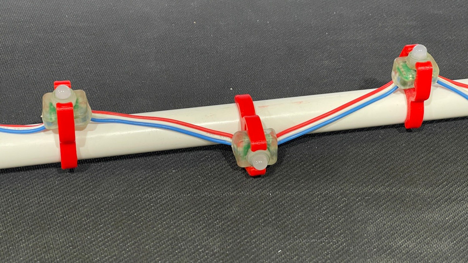 STL File - 1/2" PVC Square Pixel Pipe Clip