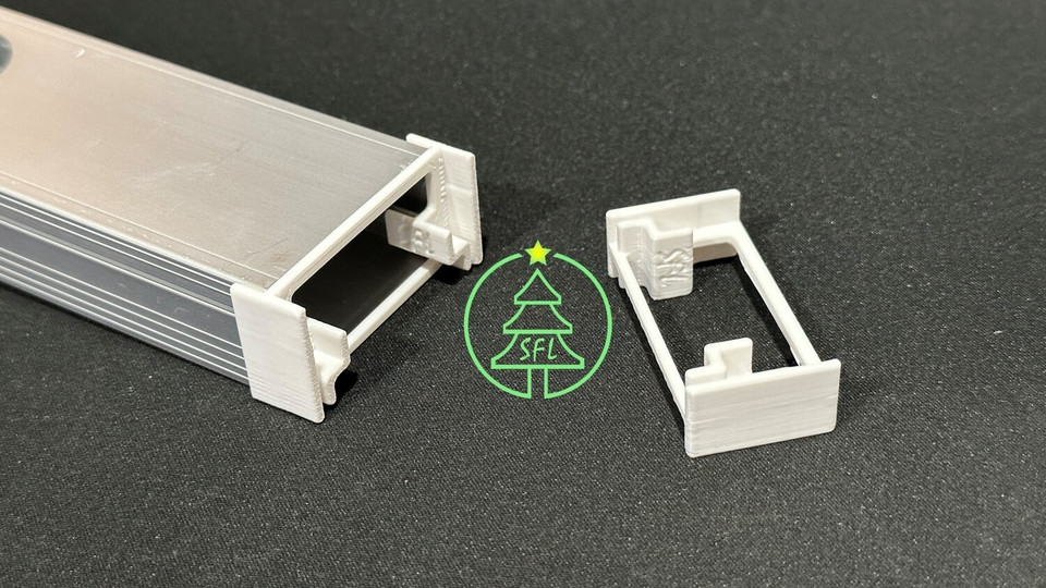 STL File - NON Painted Puck Track Middle Joiner