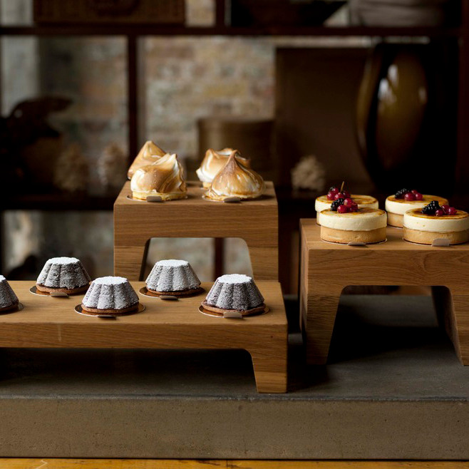 Oak Patisserie Riser Craster
