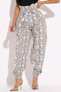 Snake Skin Printed Paper Bag Style Cargo Pants-43137 Snake Skin Printed Paper Bag Style Cargo Pants-43137