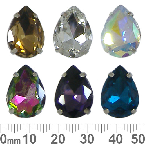 18mm Metal Backed Teardrop Diamante