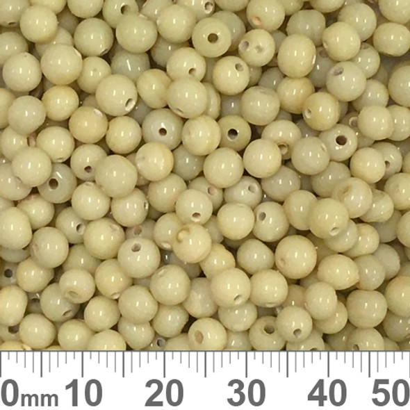 Cream 4mm Round Glass Beads