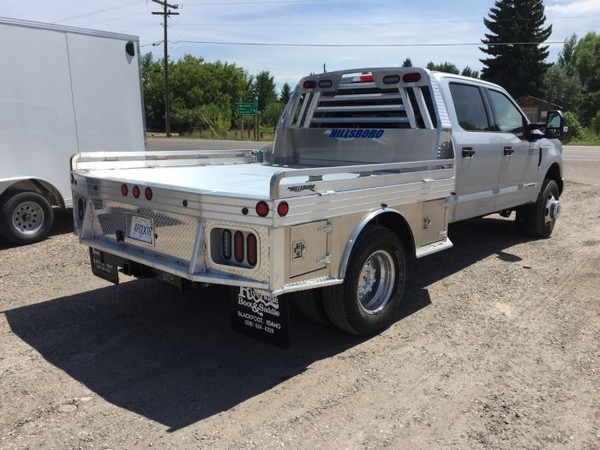 Hillsboro 4000 Aluminum Skirted Pickup Flatbed | Multiple Bed Sizes