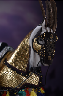 IQO Model 1/6 Horse with Gold Armor [IQO-2101GH]