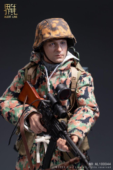 Alert Line 1:6 WWII German Waffen-SS Soldier Action Figure [AL