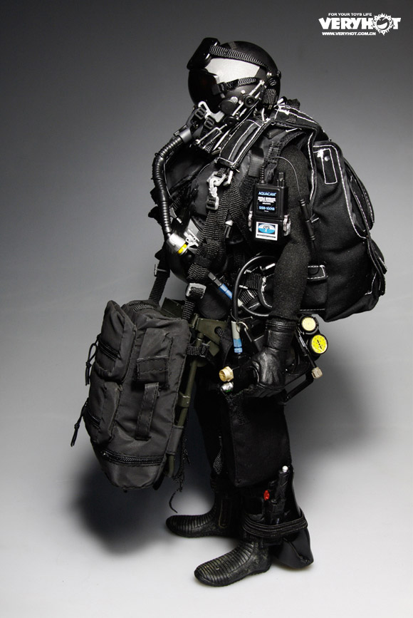 [VH-1041F] Very Hot U.S. Navy SEAL HALO UDT Jumper Wet Suit Version 1:6 ...