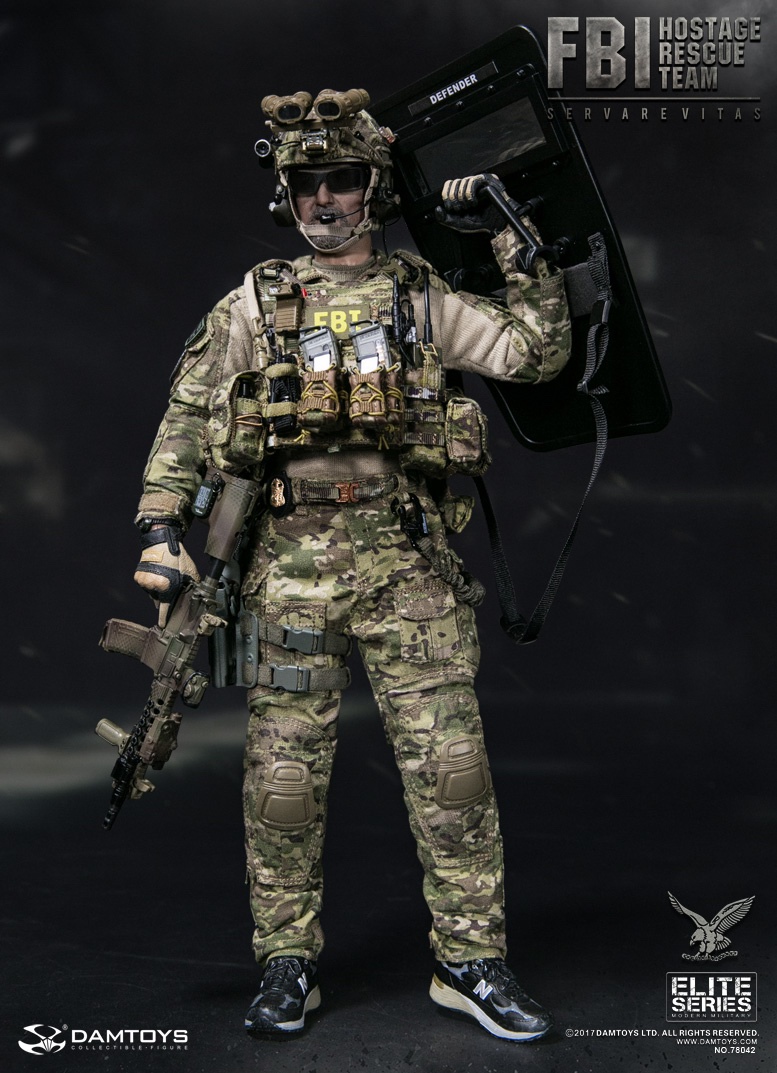 FLYEE プレートキャリア　FBI HRT SWAT FLYEE プレートキャリア FBI HRT SWAT - メルカリ