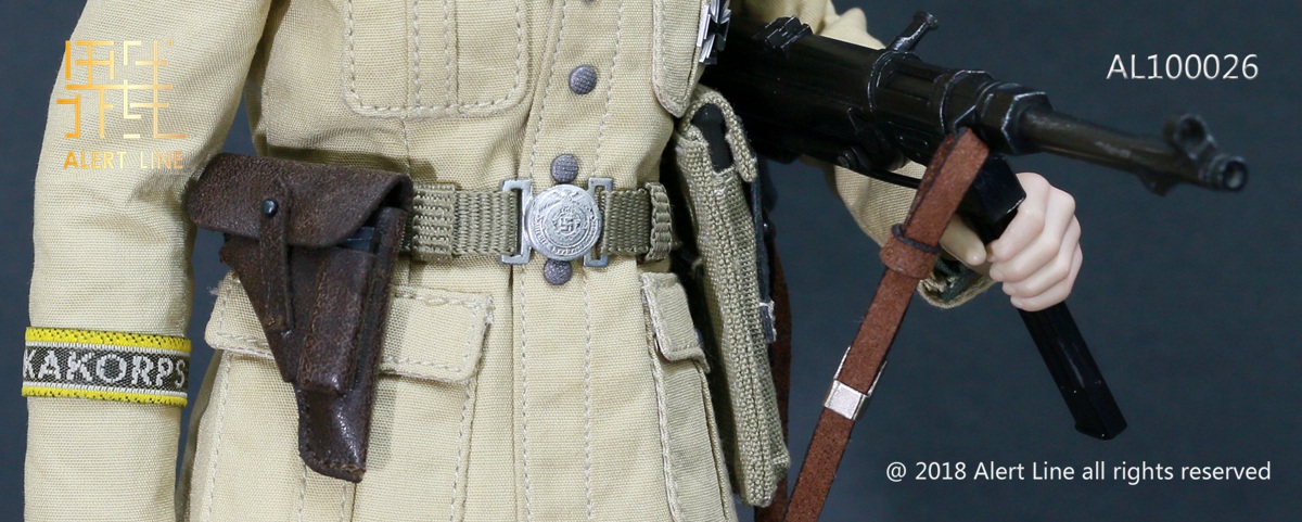 AL-100026] Alert Line 1:6 WWII German Afrika Female Officer Figure
