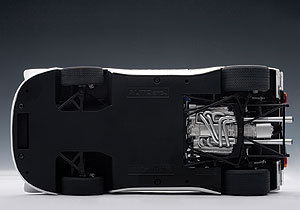 AUTO-87073] AUTOART 1/18 Porsche 908/2 1970 - S. McQueen Holtville