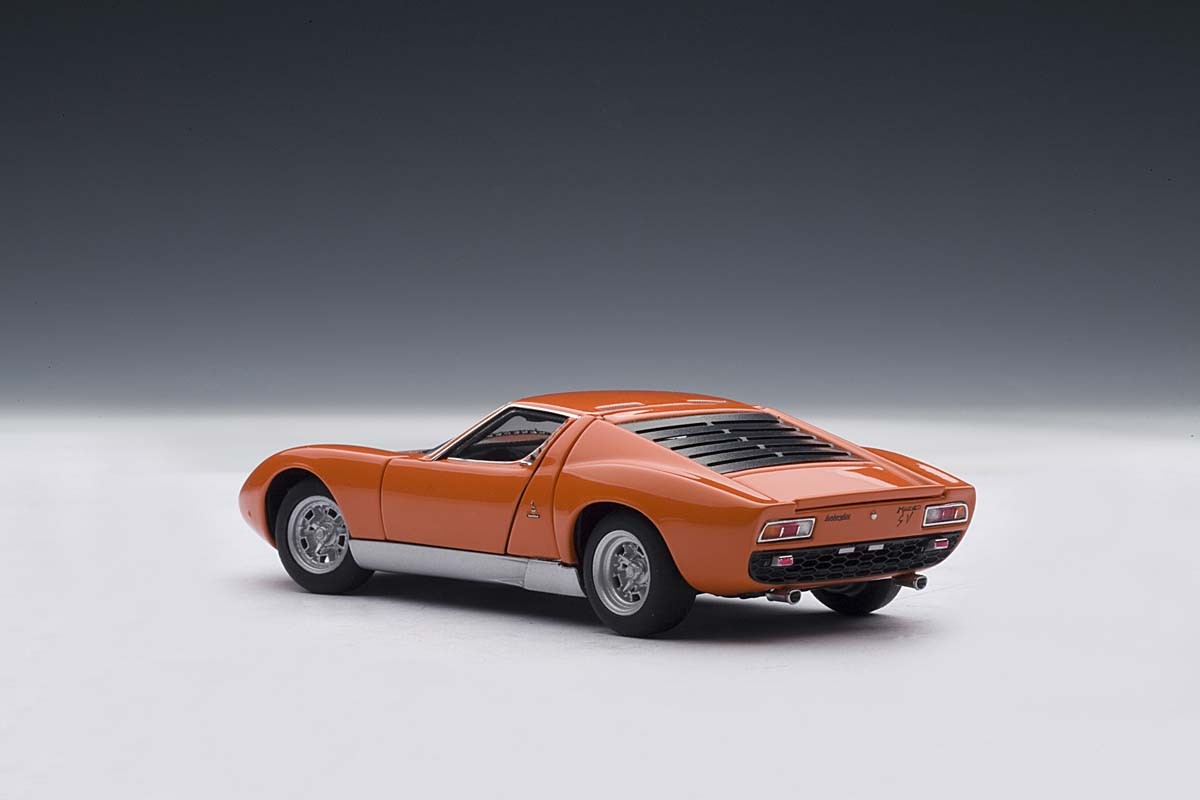 AUTO-54542] AUTOART 1/43 Lamborghini Miura SV - Orange - EKIA Hobbies